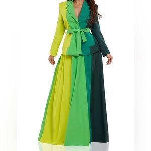 GREEN AND YELLOW COLOR BLOCK WOMEN’S SKIRT SUIT.